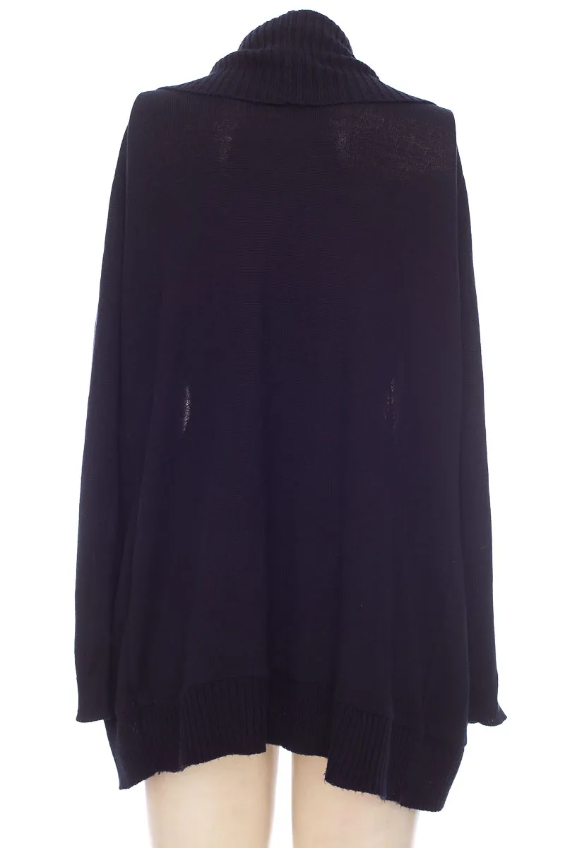 SWEATER COLOR NEGRO  AMBOS