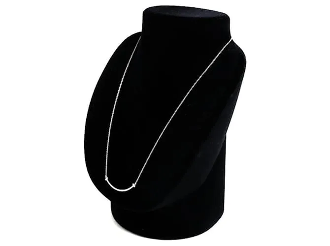 Tiffany & Co Collar Tiffany K18WG de oro blanco T Smile pequeño Dorado 