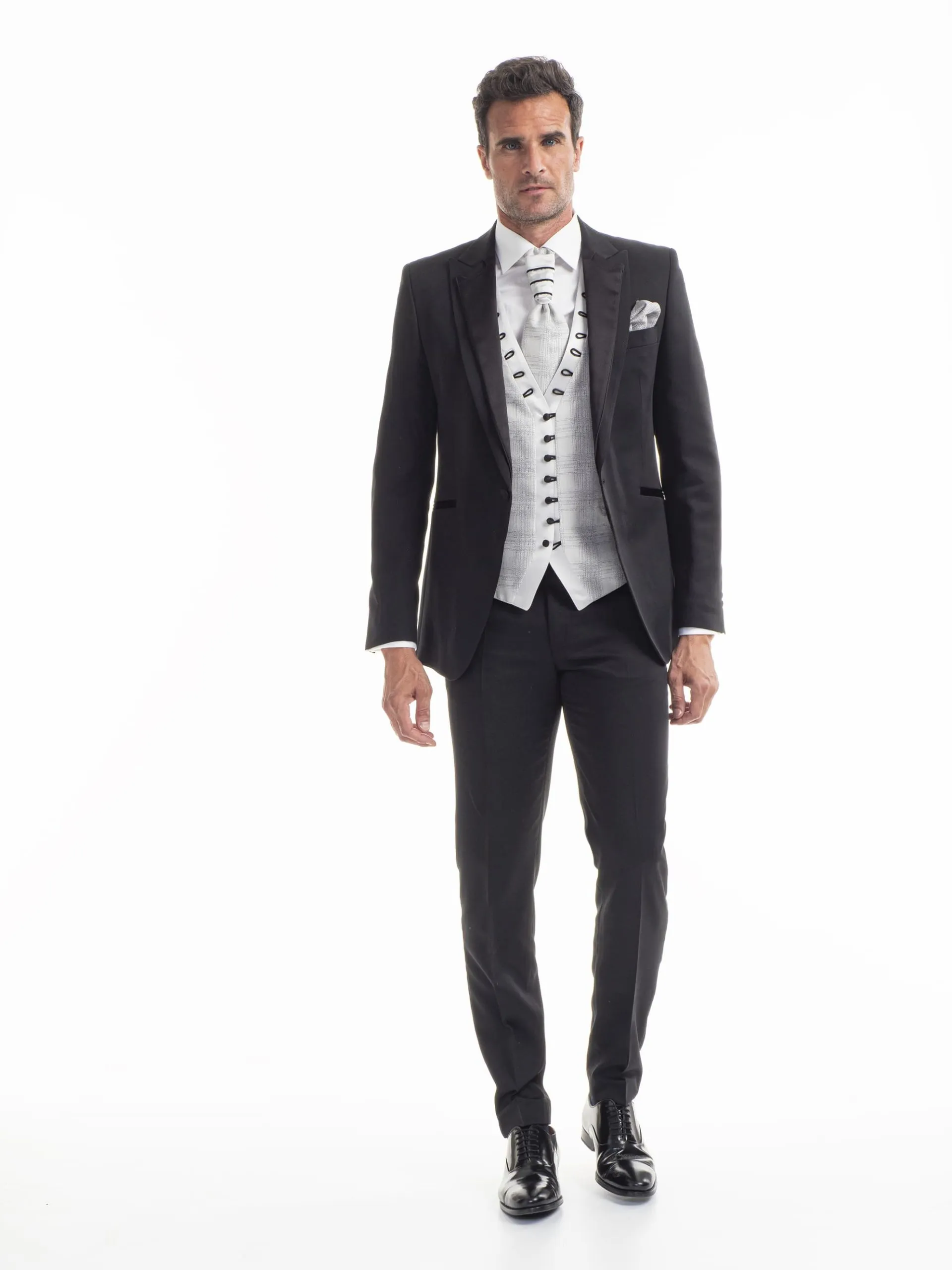 TRAJE CEREMONIA FIESTA DOBLE SOLAPA NEGRO