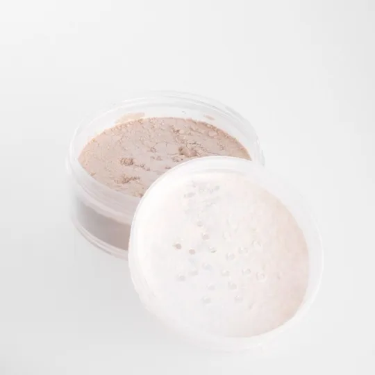 TRANSLUCENT FACE POWDER  JORGE DE LA GARZA