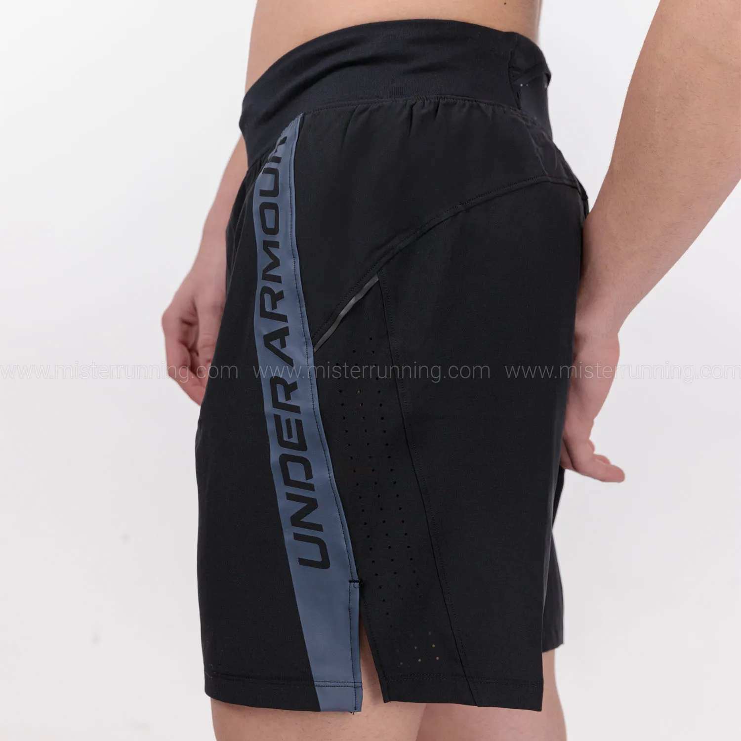 Under Armour Launch Elite Graphic 7in Shorts