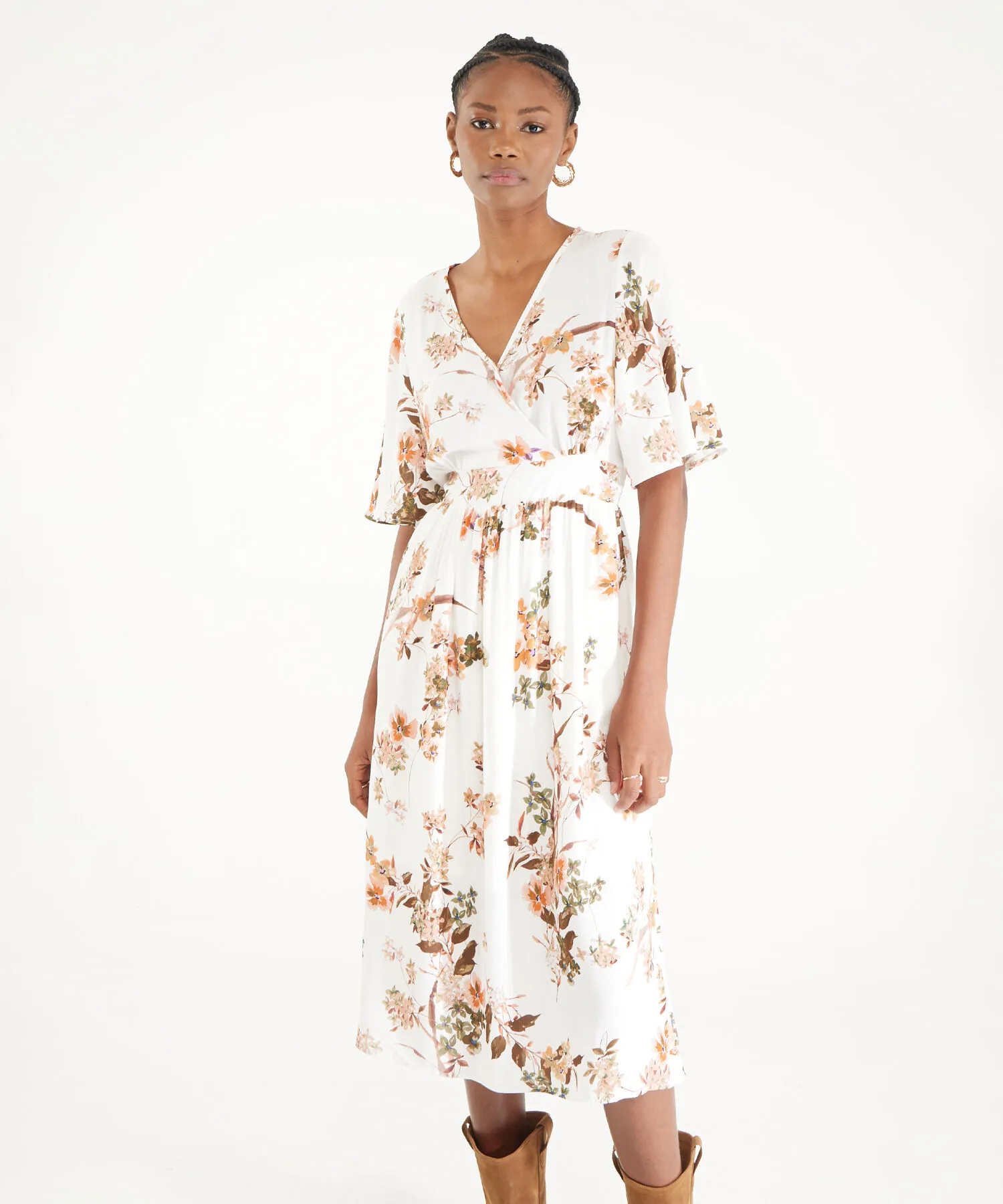 VESTIDO ESTAMPADO CUELLO CRUZADO ESTAMPADO FIT MISSY