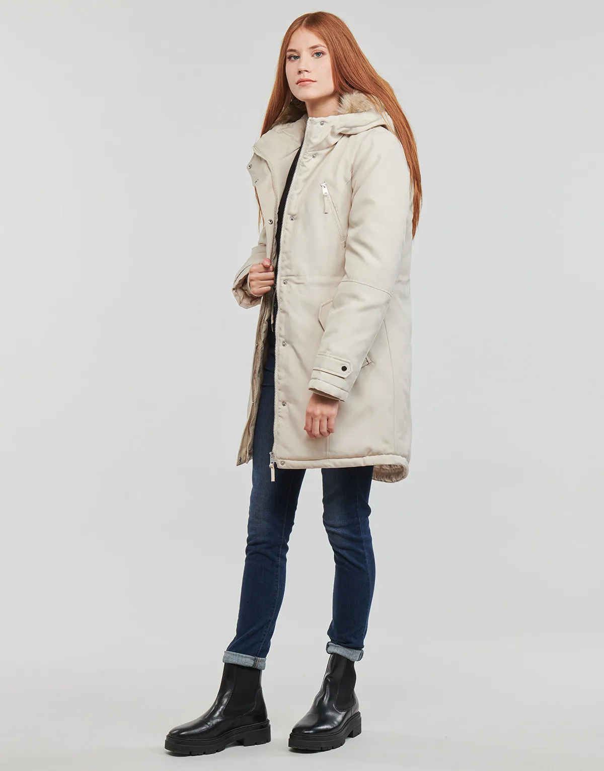 VMTRACK AW23 PARKA COAT