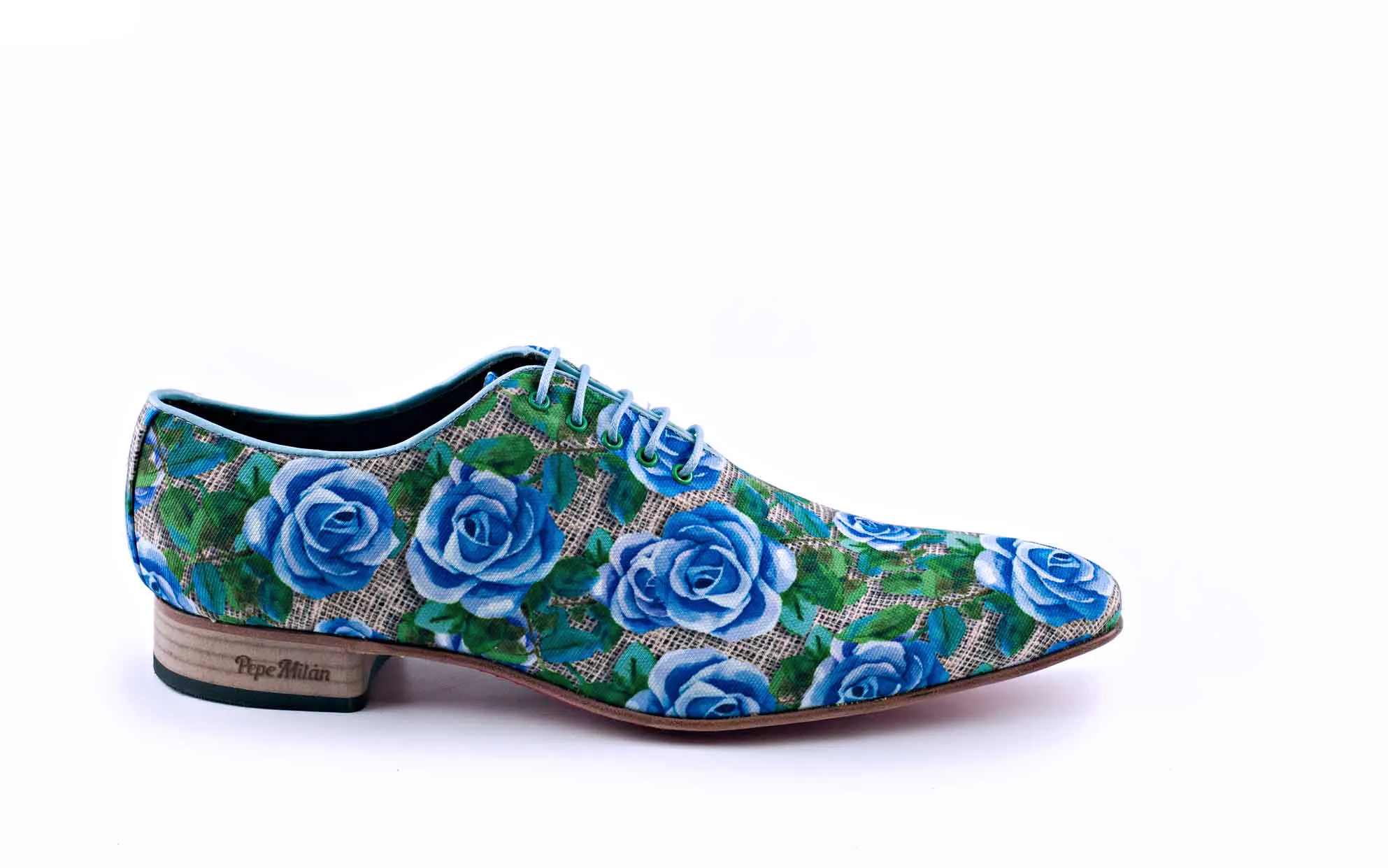 ZAPATO MODELO BLUE MOOM, FABRICADO EN FANTASíA M30 MARINO