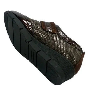 Zapatos mujer velcro piel y licra de serpiente 48 Hours en marrón