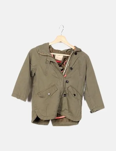 Zara Abrigo verde básico